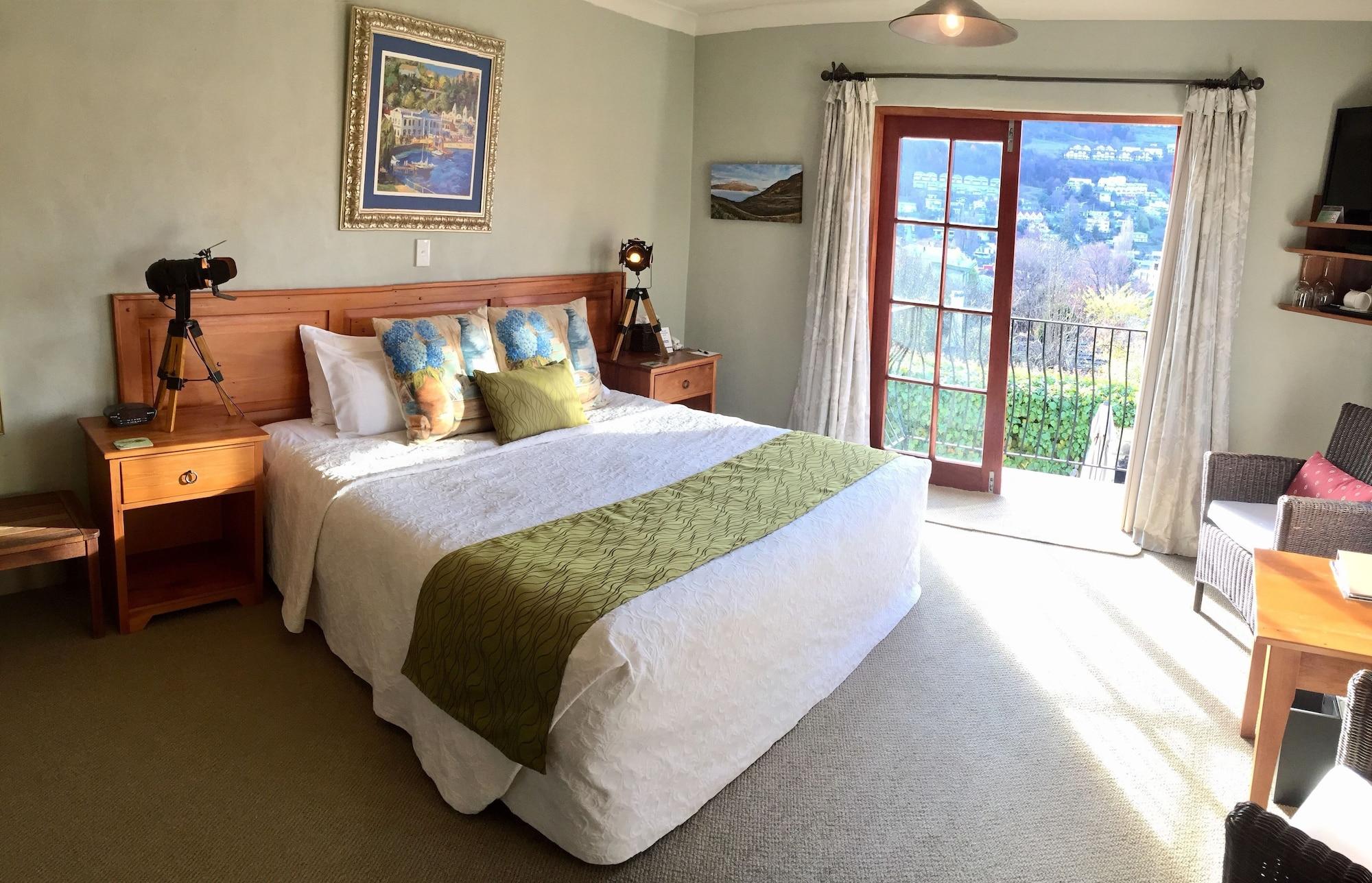 Browns Boutique Hotel Queenstown Exterior photo
