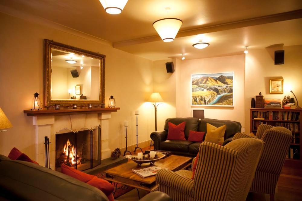 Browns Boutique Hotel Queenstown Exterior photo