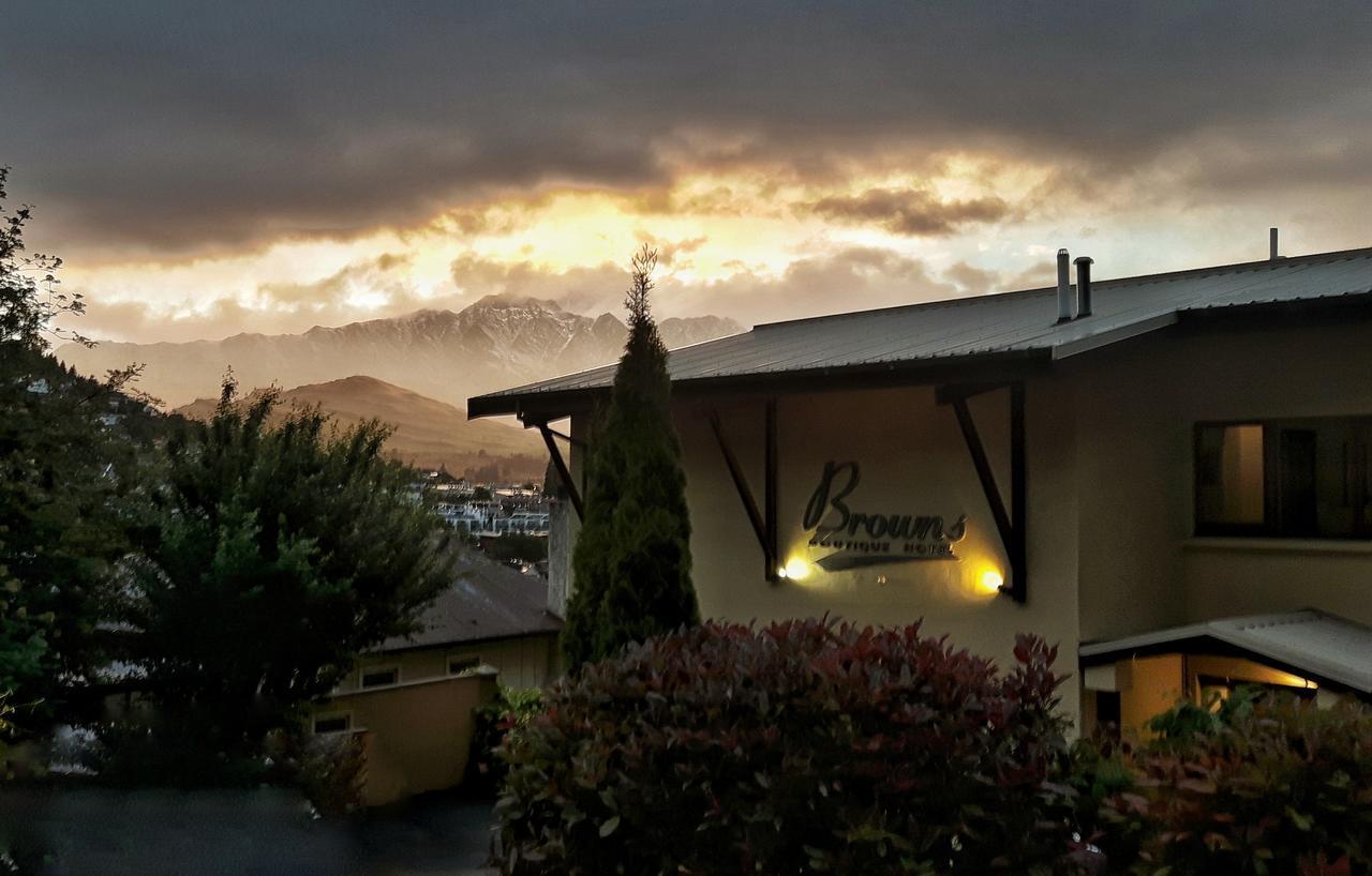 Browns Boutique Hotel Queenstown Exterior photo